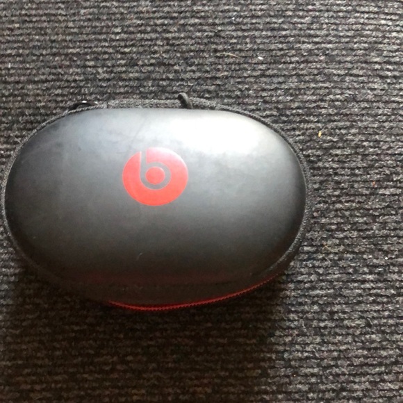 ❤️SOLD❤️ Beats by dr.dre - Picture 1 of 3